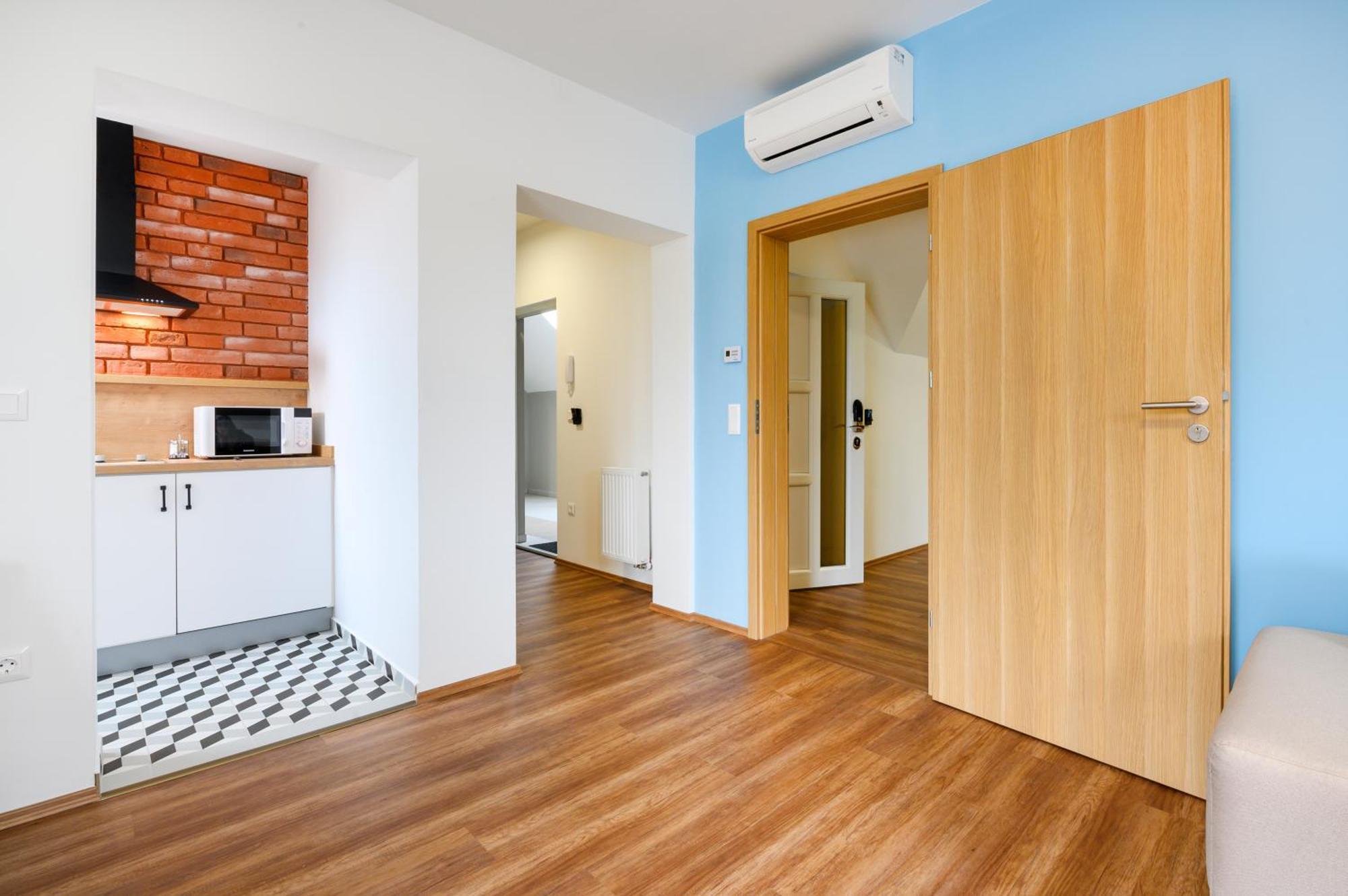 Berill Suites Sárvár Buitenkant foto
