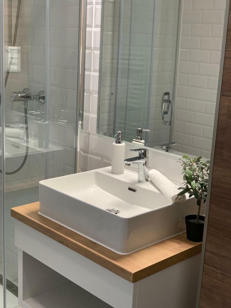 Berill Suites Sárvár Buitenkant foto