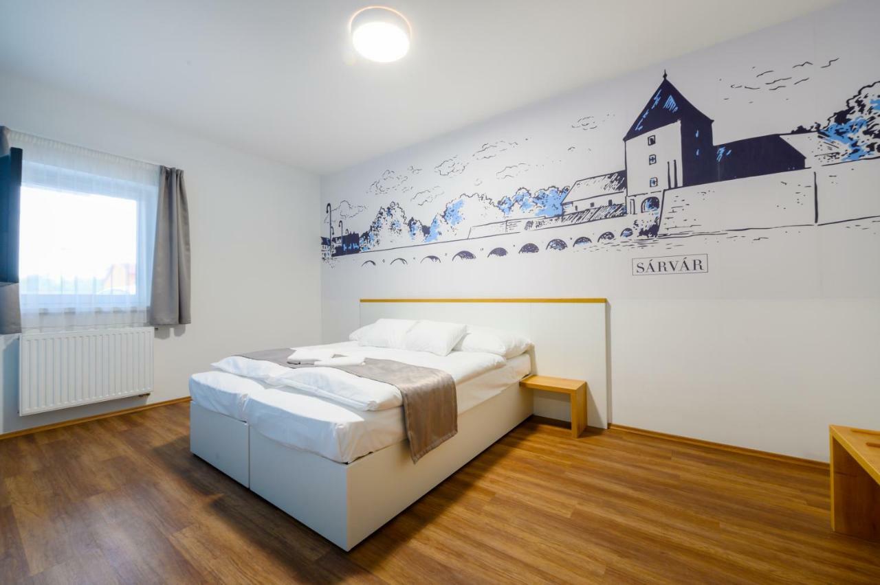 Berill Suites Sárvár Buitenkant foto