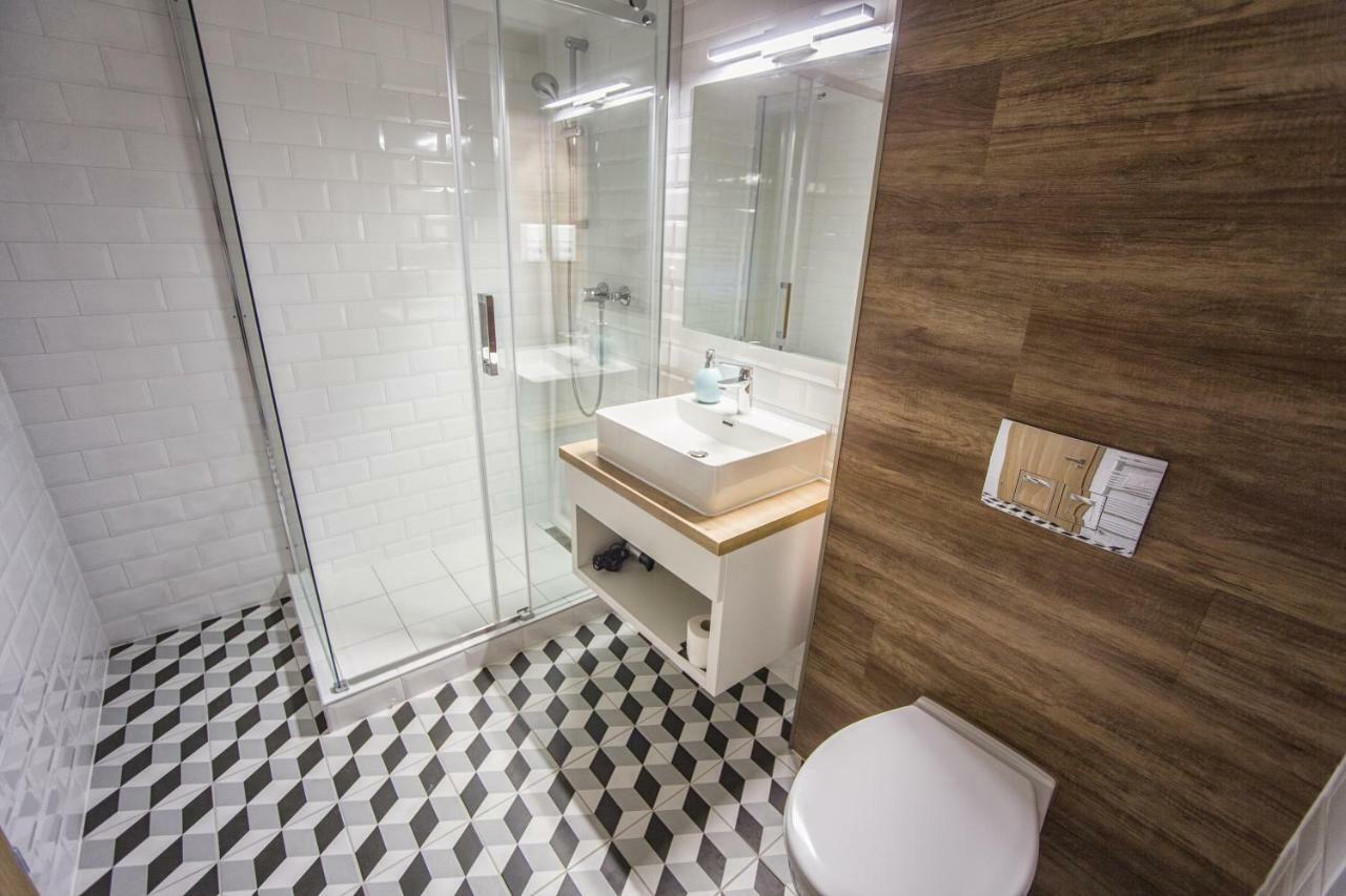 Berill Suites Sárvár Buitenkant foto